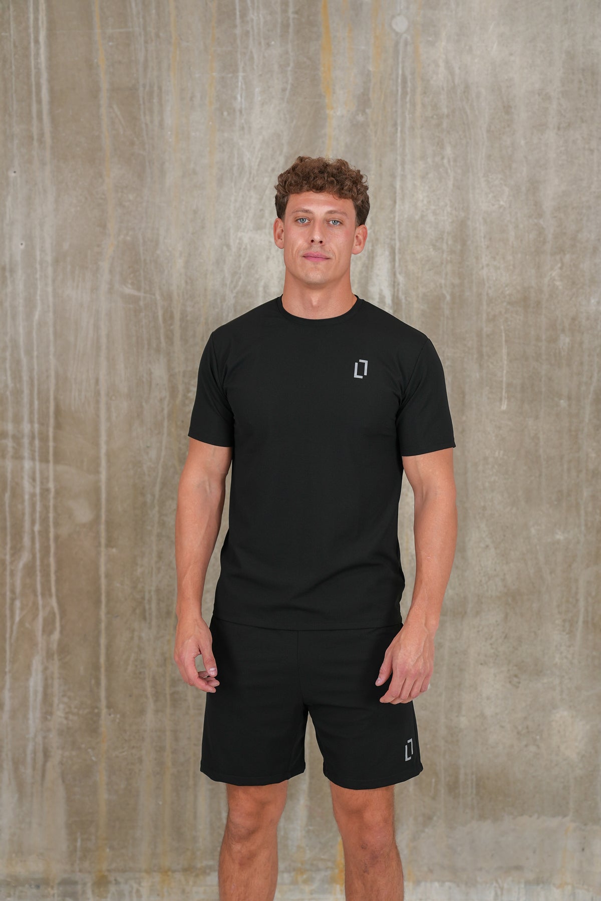Bulletto Formation Climate Set Black
