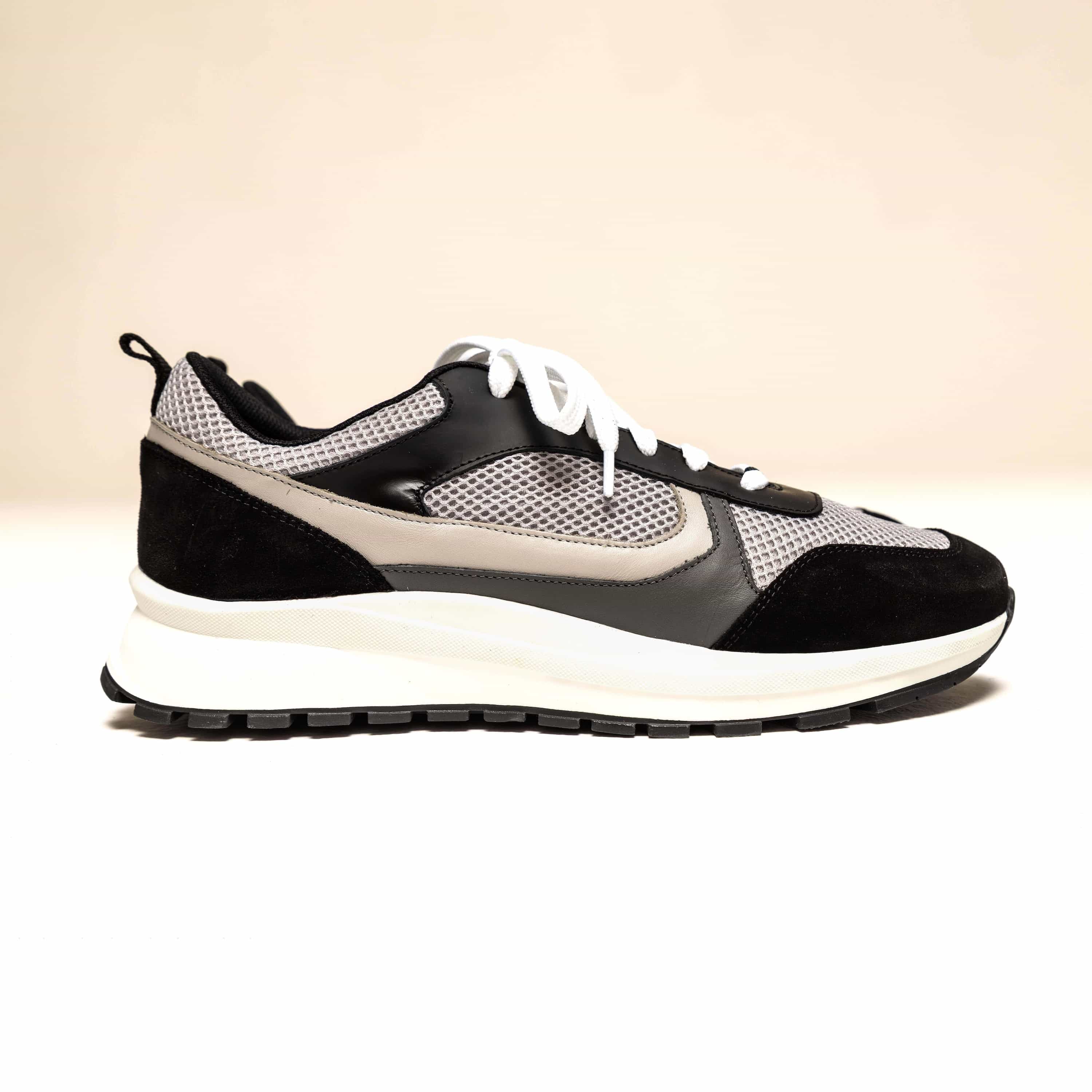 Bulletto 1220 Runner - White/Black