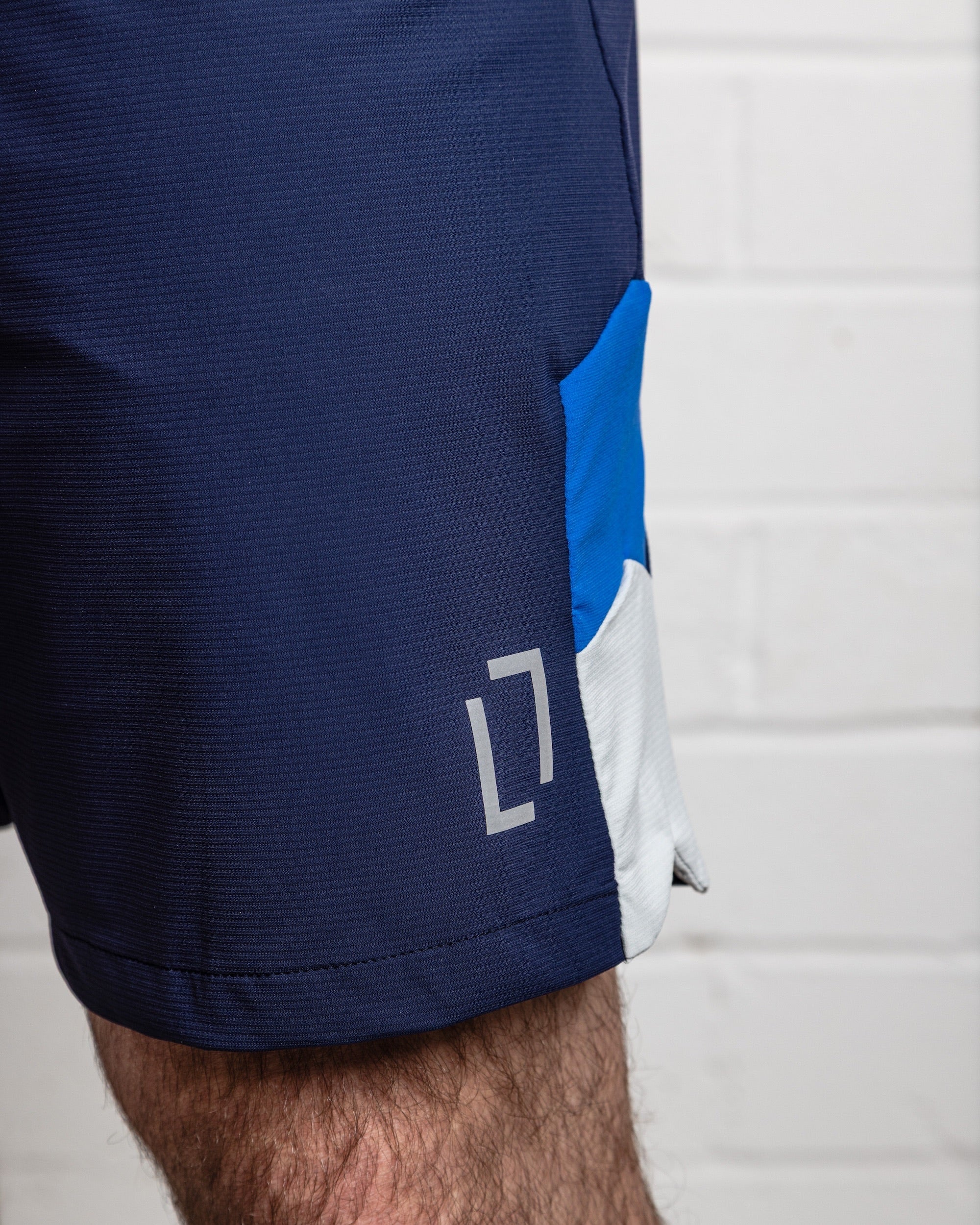 Formation Tri-Panel Set - Vibrant Blue, White, Navy